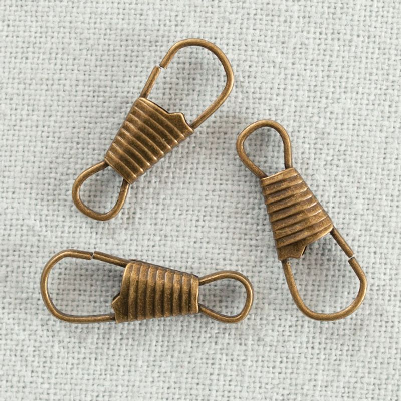 Karabinkrok  - gammel messing