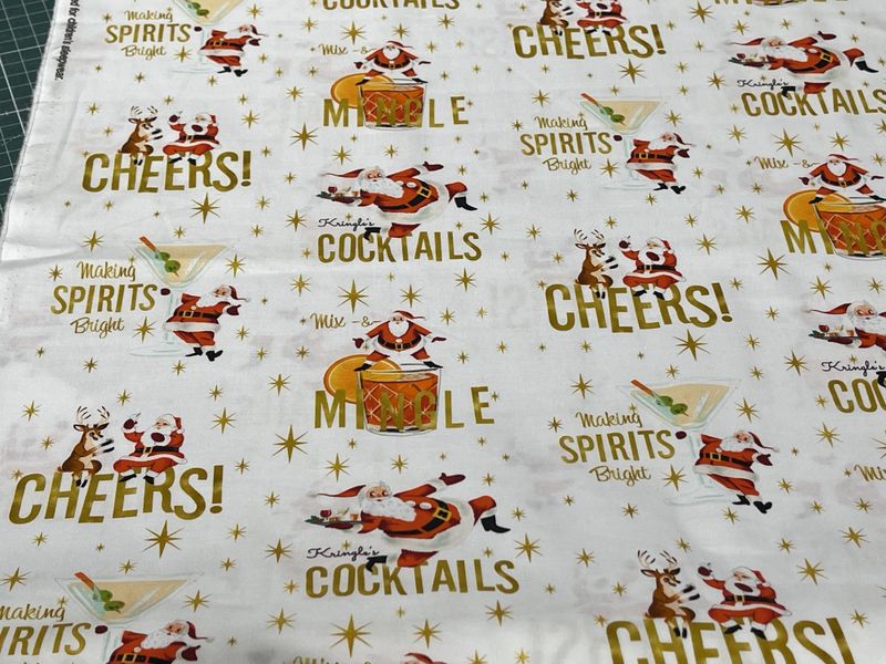 Nisse - cocktail  på hvit bunn